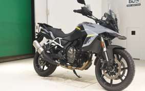 SUZUKI Vｽﾄﾛｰﾑ800 2024 EM1BA