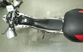 YAMAHA SEROW 250 Gen.2 2019 DG17J