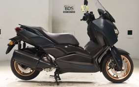 YAMAHA X-MAX 250 SG70J