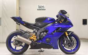 YAMAHA YZF-R6 2018