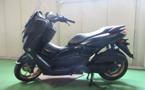 YAMAHA N-MAX