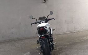 TRIUMPH STREET TRIPLE 2013 TTL116
