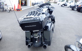 HARLEY  HARLEY FLTRU103 2013 KGM