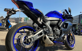 YAMAHA YZF-R7 2022 RM39