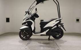 YAMAHA TRICITY 125 A  ヤネツキ 2003 SEC1J