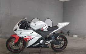 YAMAHA YZF-R125 RE06