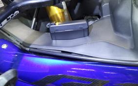 YAMAHA YZF-R1 2015