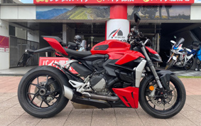 DUCATI STREETFIGHTER V2 2022 SF00