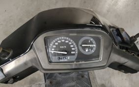 SUZUKI ADDRESS V100 CE11A