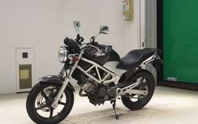 HONDA VTR 250 Gen. 2 MC33