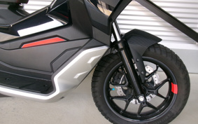 APRILIA SR GT200