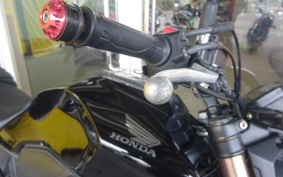 HONDA CB250R MC52
