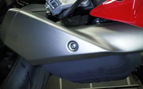 HONDA CBR650R E-Clutch 2025 RH17