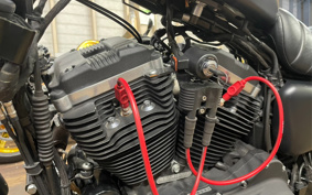 HARLEY XL883N 2018 LE2