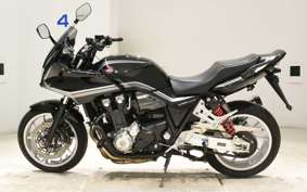 HONDA CB1300SB SUPER BOLDOR 2019 SC54