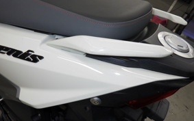 SUZUKI AVENIS 125 EA12J