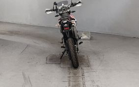 APRILIA SX 125 ..