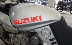 SUZUKI GSX1000S KATANA