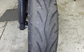YAMAHA FZ25