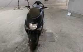 YAMAHA MAJESTY 125 SE27