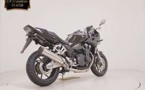 HONDA CB1300SB SUPER BOLDOR 2026 SC54