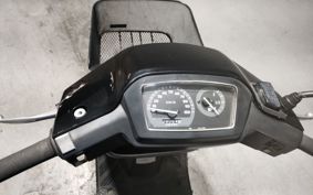 SUZUKI ADDRESS V100 CE13A