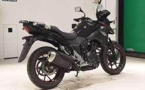 SUZUKI Vｽﾄﾛｰﾑ250A