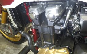 HONDA CB1300SB SUPER BOLDOR SP 2023 SC54