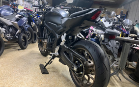 HONDA CB650R 2025 RH17