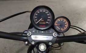 HARLEY XL883R 2003 CKM