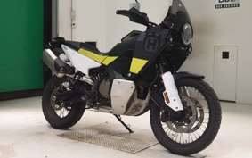 HUSQVARNA NORDEN901 2022