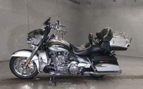 HARLEY HARLEY FLHTCUSE1800CVO PR8