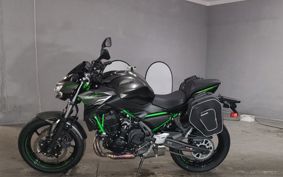 KAWASAKI Z650 2023 ER650S