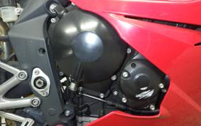 TRIUMPH DAYTONA 675 2009