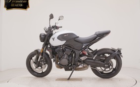 TRIUMPH TRIDENT 660 2026