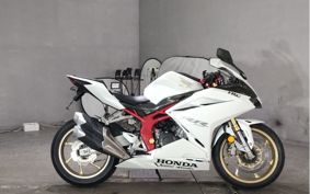 HONDA CBR250RR MC51