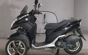 YAMAHA TRICITY 125 SE82J