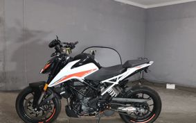 KTM 390 DUKE 2022 JPJ40