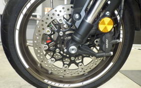 HONDA CB650R E-Clutch 2025 RH17