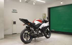 YAMAHA YZF-R125 2021