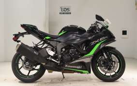 KAWASAKI NINJA ZX-6R A 2025 ZX636J