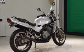 KAWASAKI BALIUS 250 2002 ZR250A