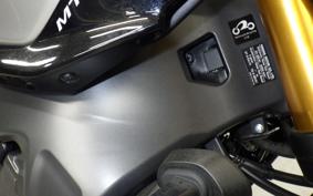 YAMAHA MT-09 SP 2025 RN87J