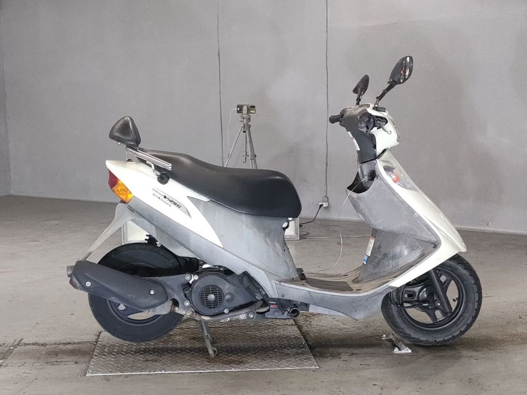 Фото Suzuki ADDRESS V125 с японского аукциона