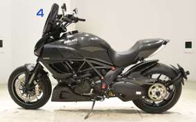 DUCATI DIAVEL Carbon 2012