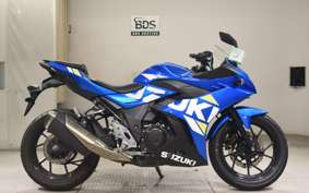 SUZUKI GSX250 R 2025