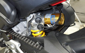 DUCATI STREETFIGHTER V4 S 2023