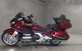 HONDA GL1800 TOUR DCT SC79