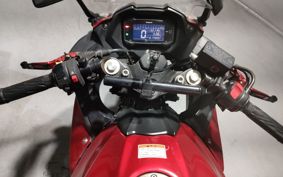 SUZUKI GSX250 R DN11A