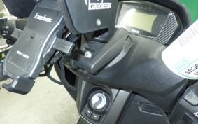 YAMAHA N-MAX 2010 SEG6J